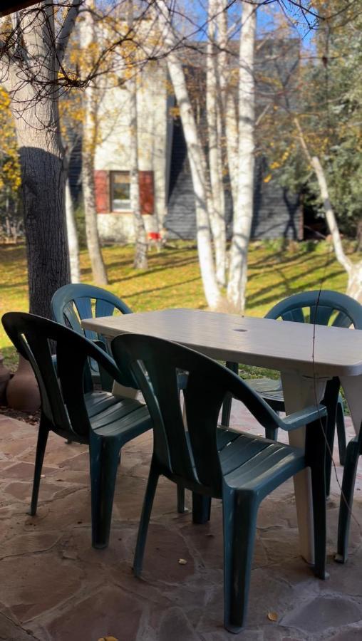 El Colibrí Cabañas de la Naturaleza Trelew Exterior foto